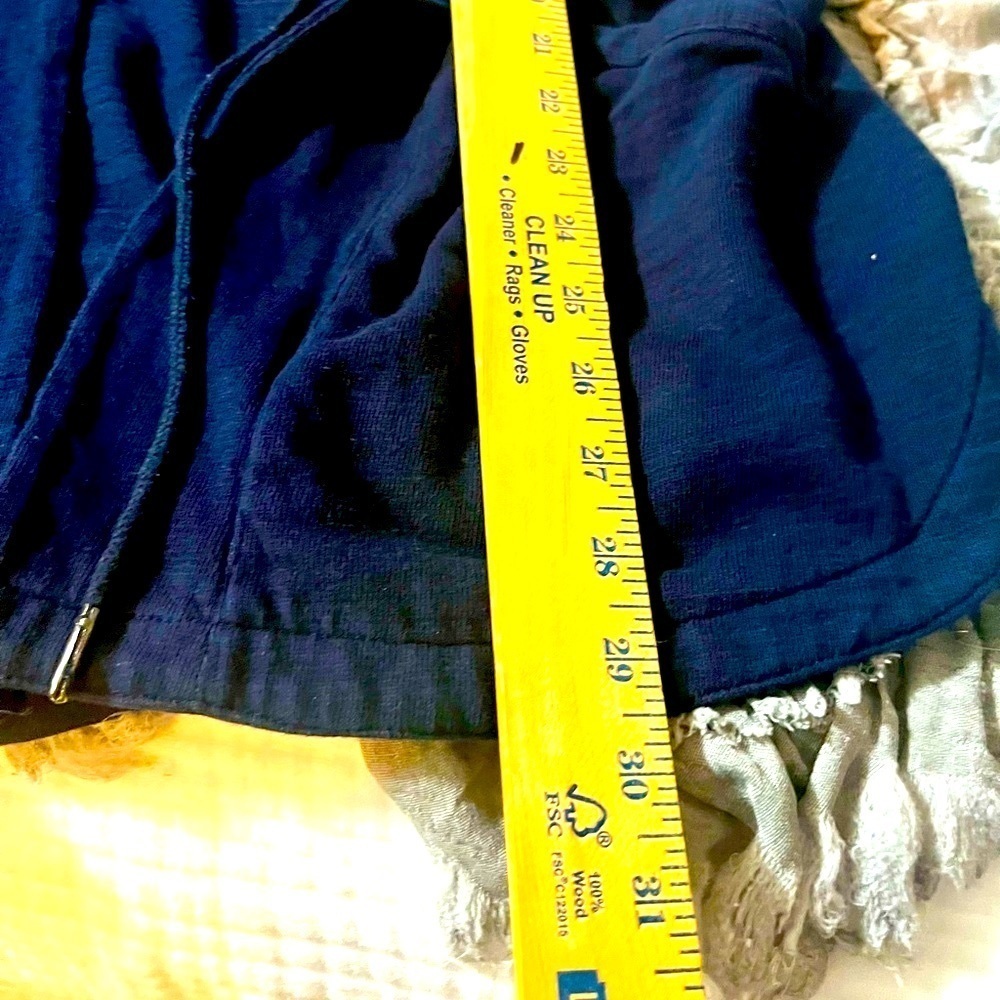 LOFT Soft Jacket with hood - Large - Picture 6 of 7